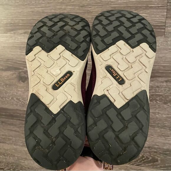 LL Bean Women's Snow Sneakers 4, Low Lace-Up - Picture 3 of 8